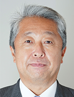 安達 俊也