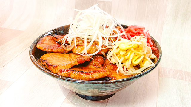 佐藤龍世のなまら豚丼